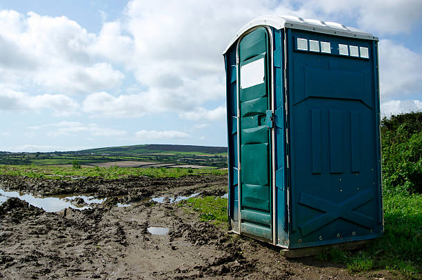 Best VIP or Luxury Restroom Trailers  in San Diego, TX